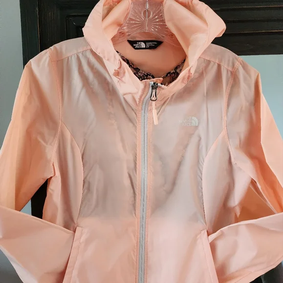 TNF windbreaker Size Small - Picture 1 of 6
